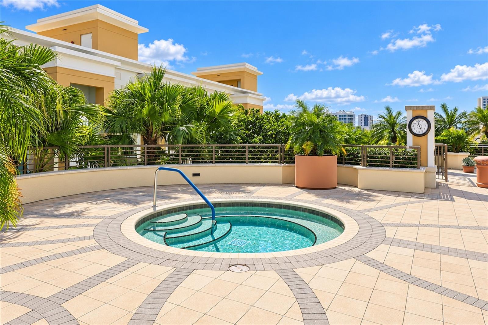 800 N TAMIAMI TRL #608 — photo 38
