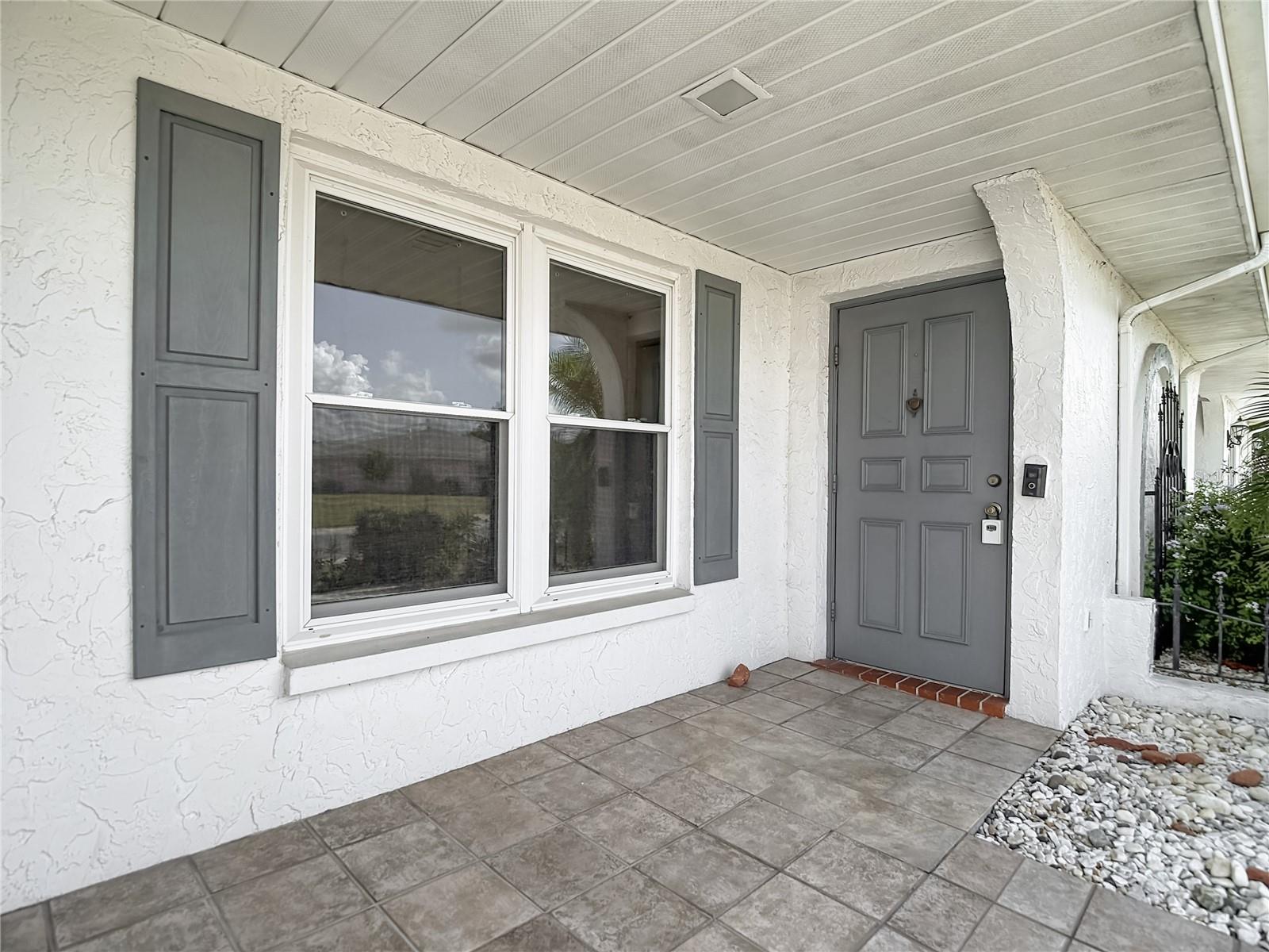 905 BLUEWATER DR — photo 4