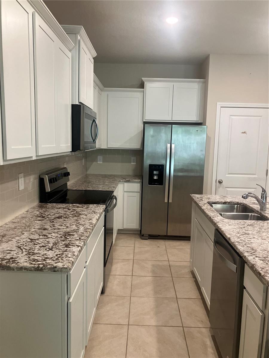 6548 CALYPSO CORAL LN — photo 5