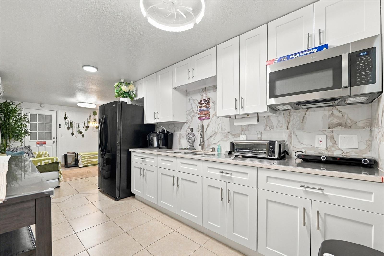 1508 W KNOLLWOOD ST — photo 24