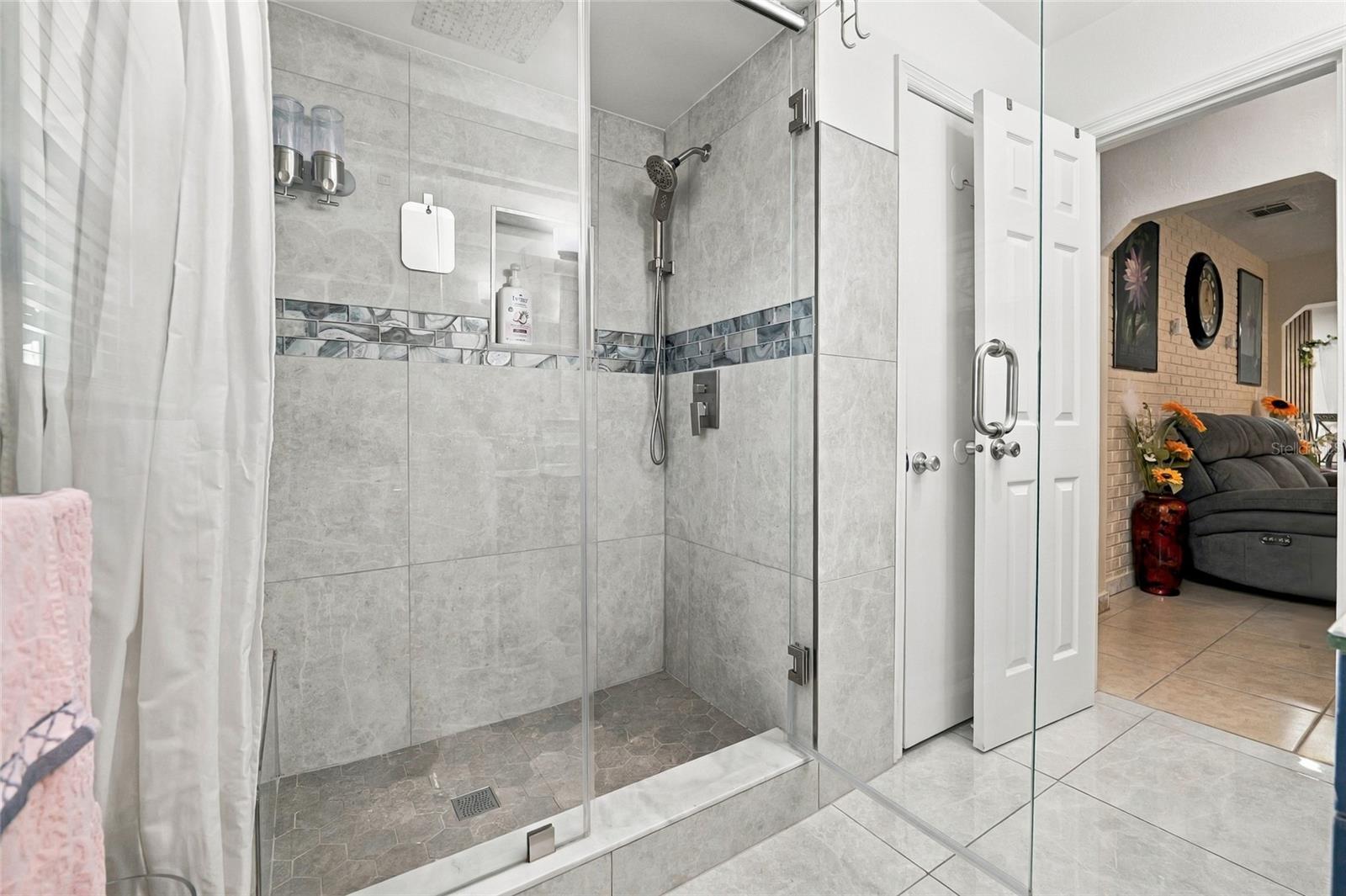1508 W KNOLLWOOD ST — photo 28