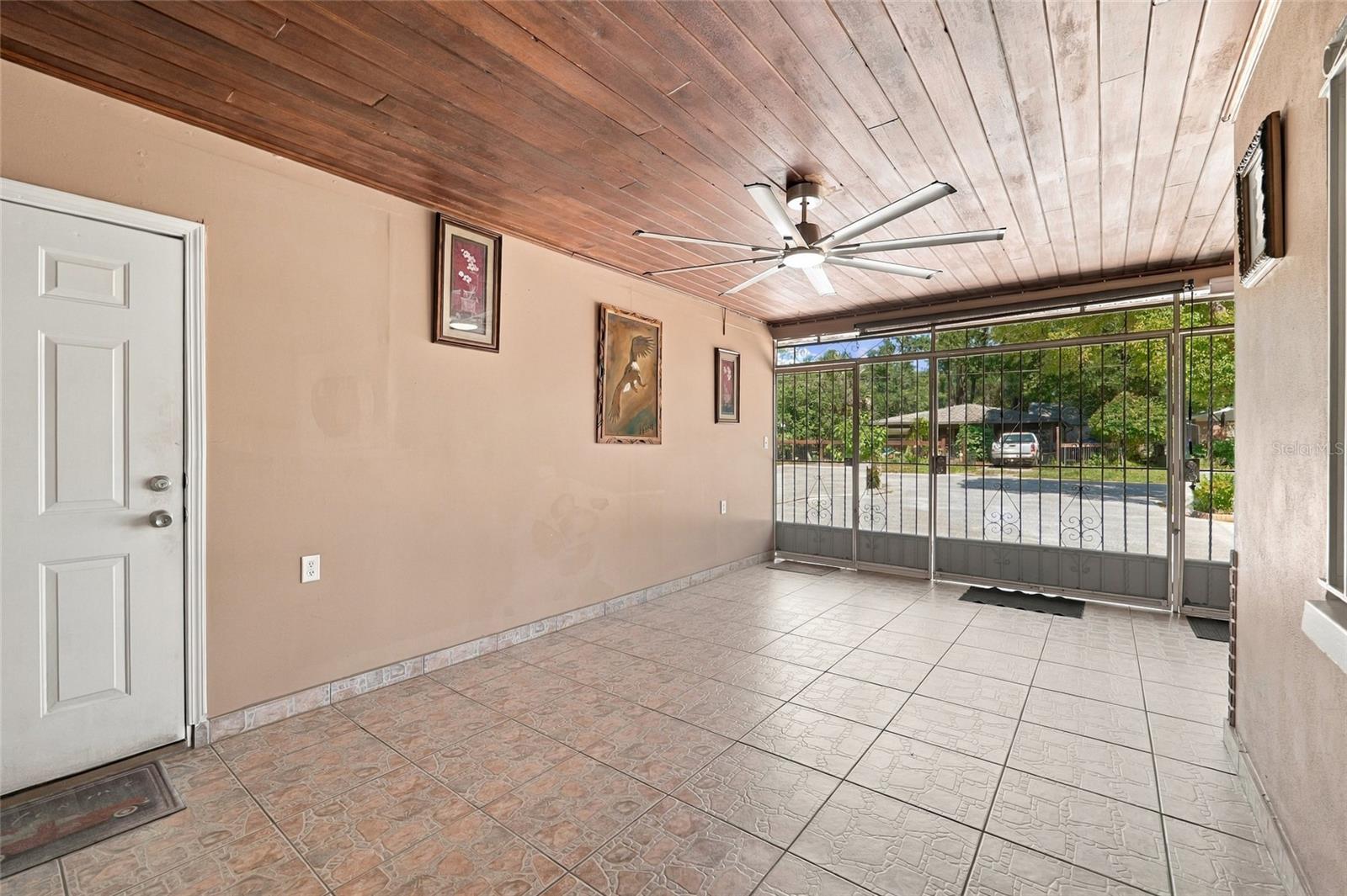 1508 W KNOLLWOOD ST — photo 9