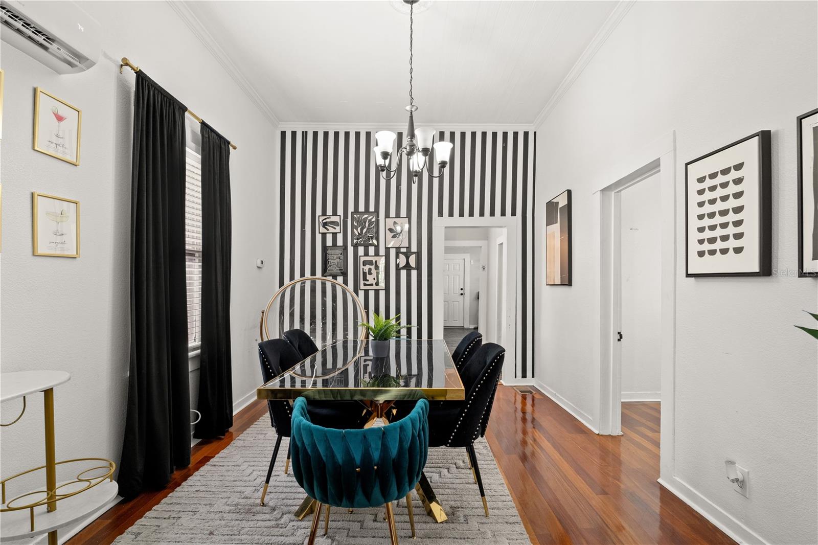 2206 E 3RD AVE — photo 11