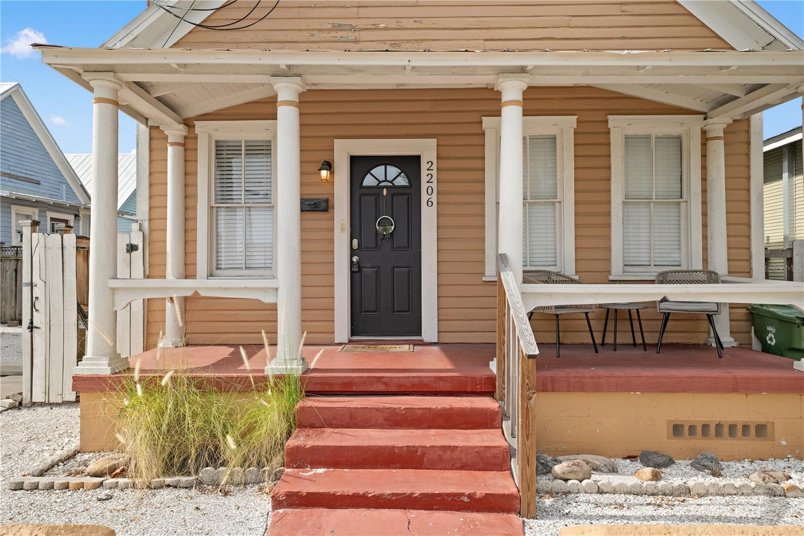 2206 E 3RD AVE — photo 2
