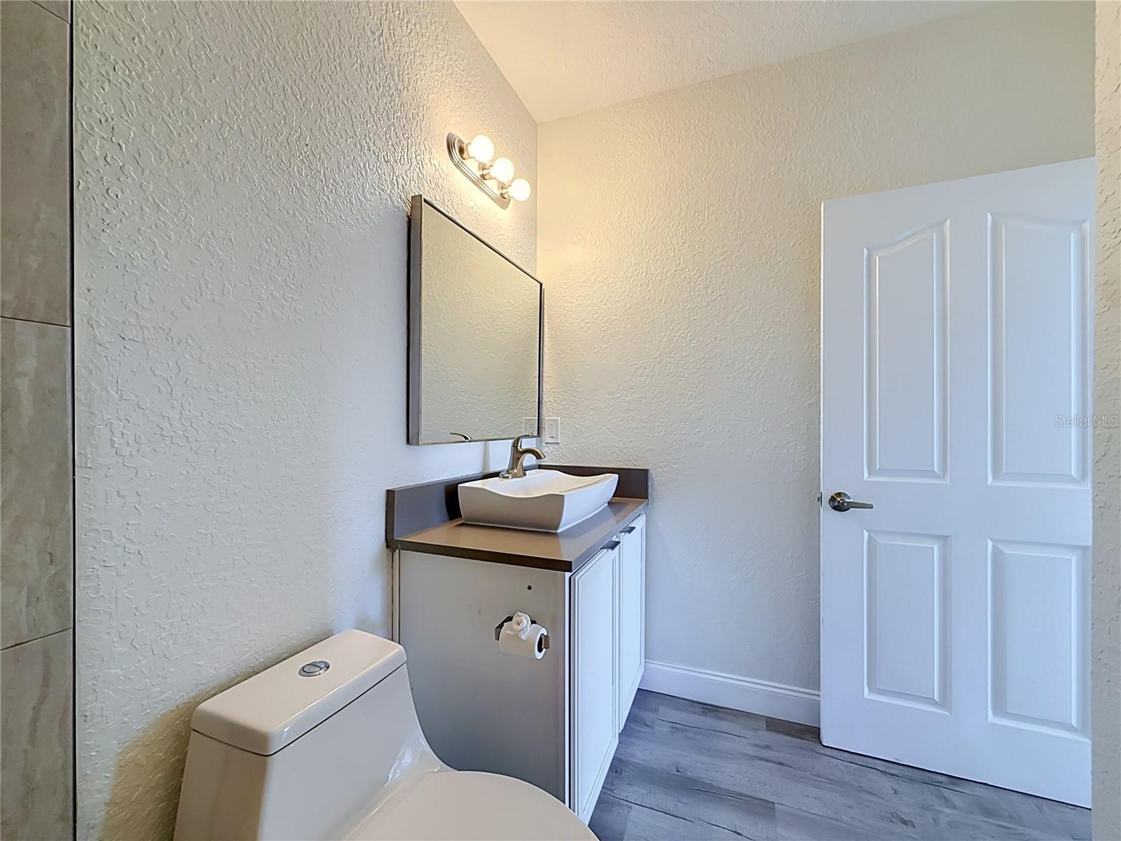 5000 CULBREATH KEY WAY #8-207 — photo 28