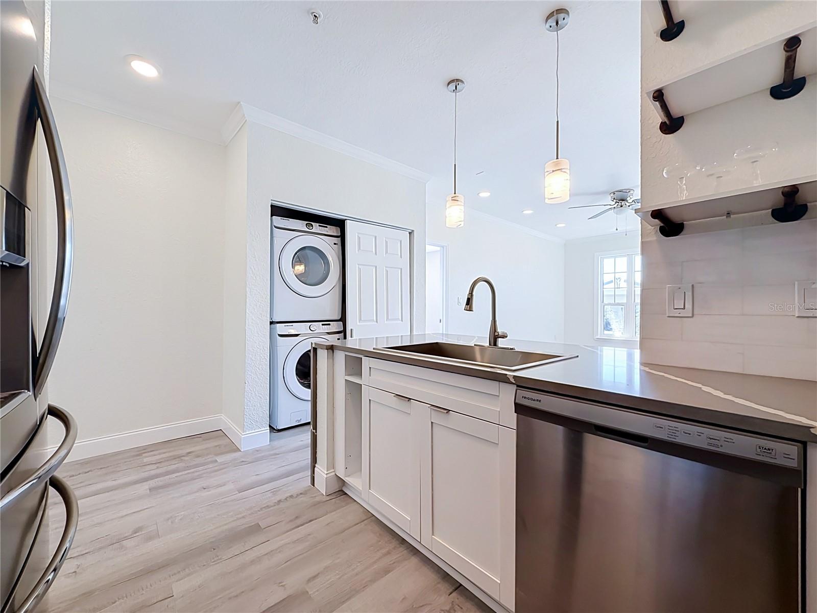 5000 CULBREATH KEY WAY #8-207 — photo 15