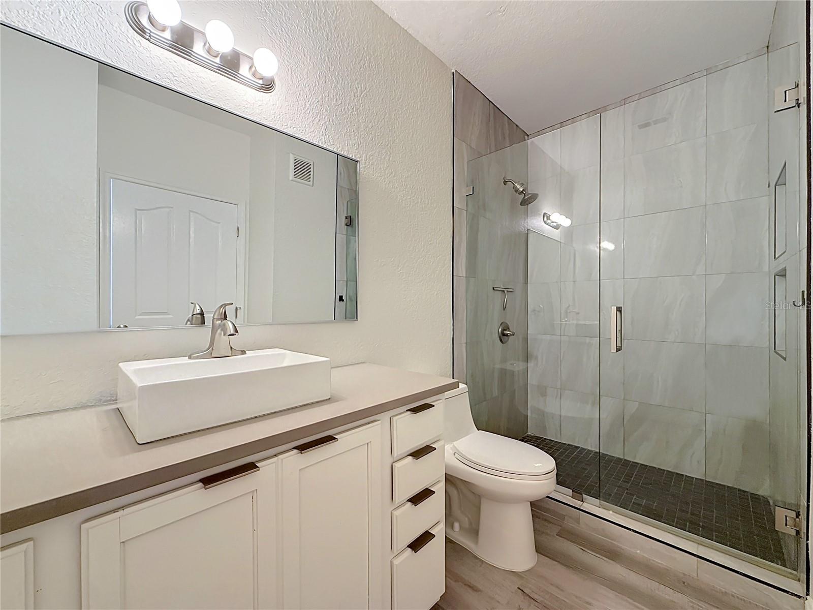 5000 CULBREATH KEY WAY #8-207 — photo 35