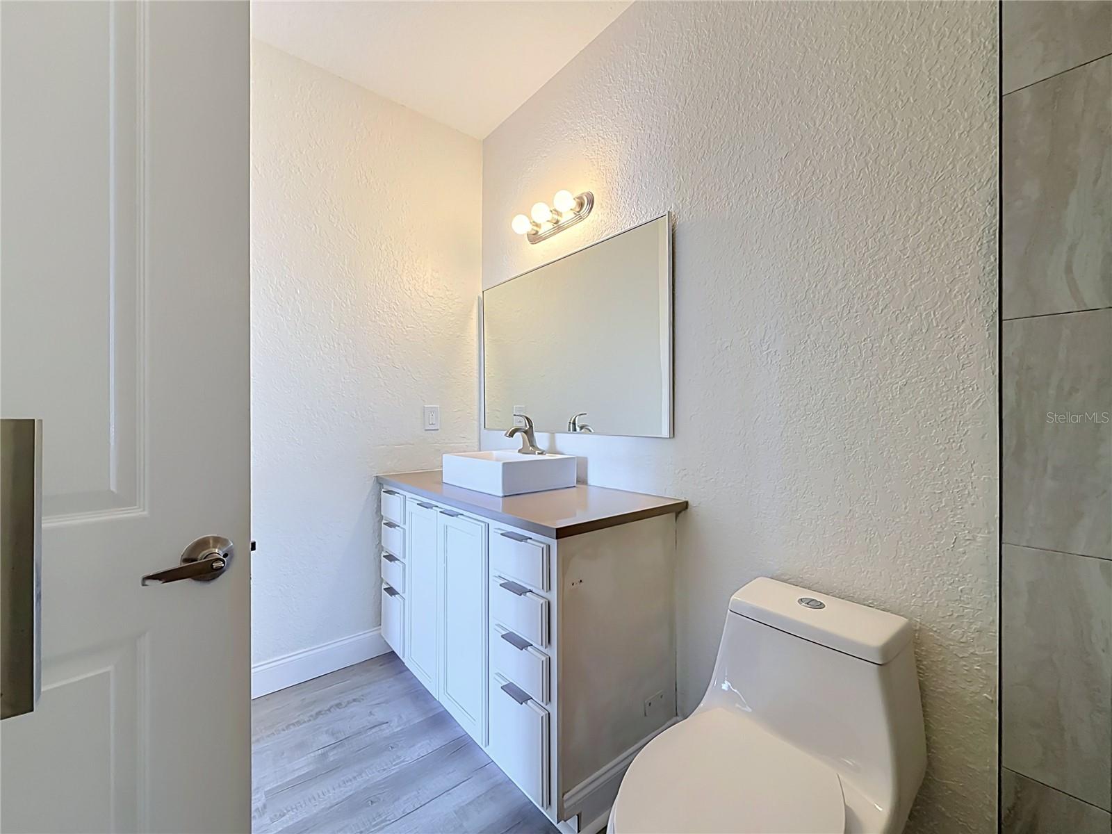 5000 CULBREATH KEY WAY #8-207 — photo 37