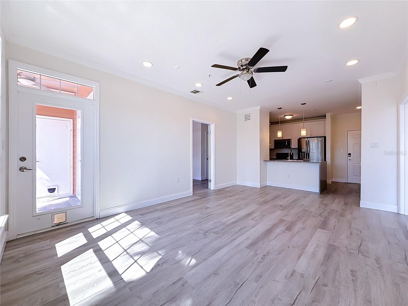 5000 CULBREATH KEY WAY #8-207 — photo 20