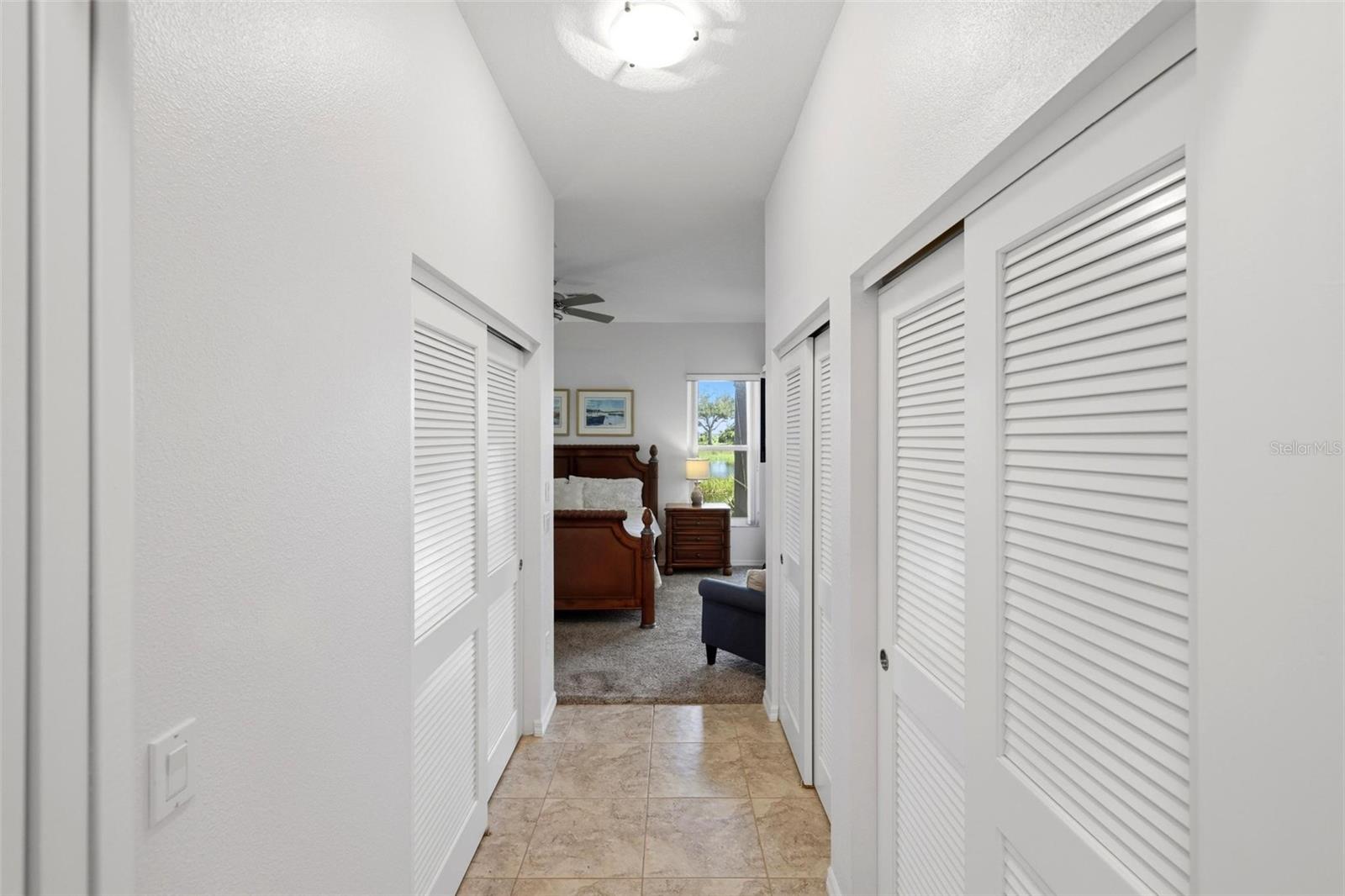 687 LAKESCENE DR — photo 23