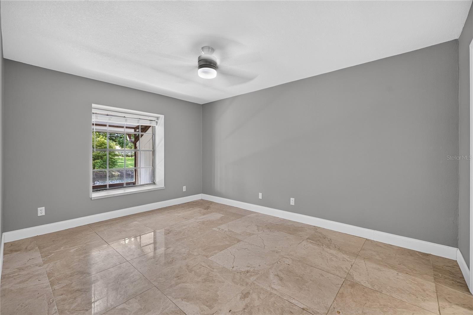 4004 SHORESIDE CIR — photo 15