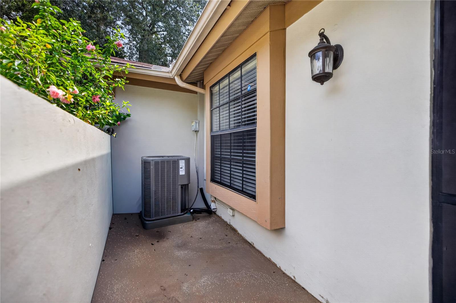 4004 SHORESIDE CIR — photo 30