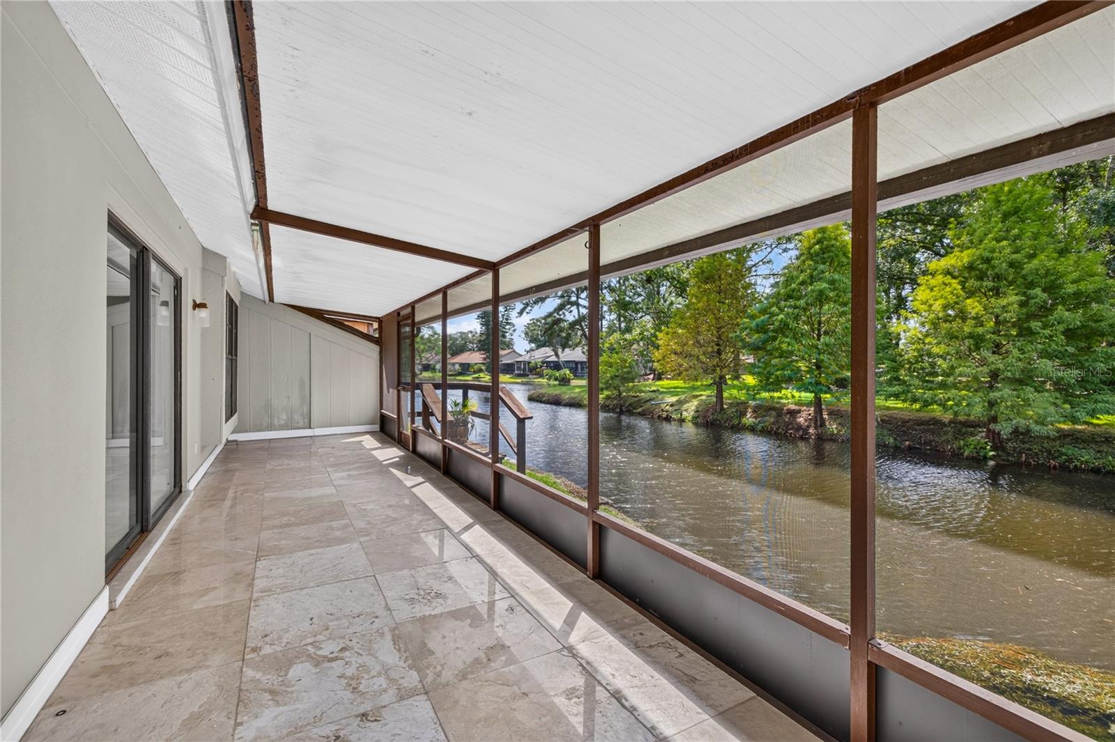 4004 SHORESIDE CIR — photo 22