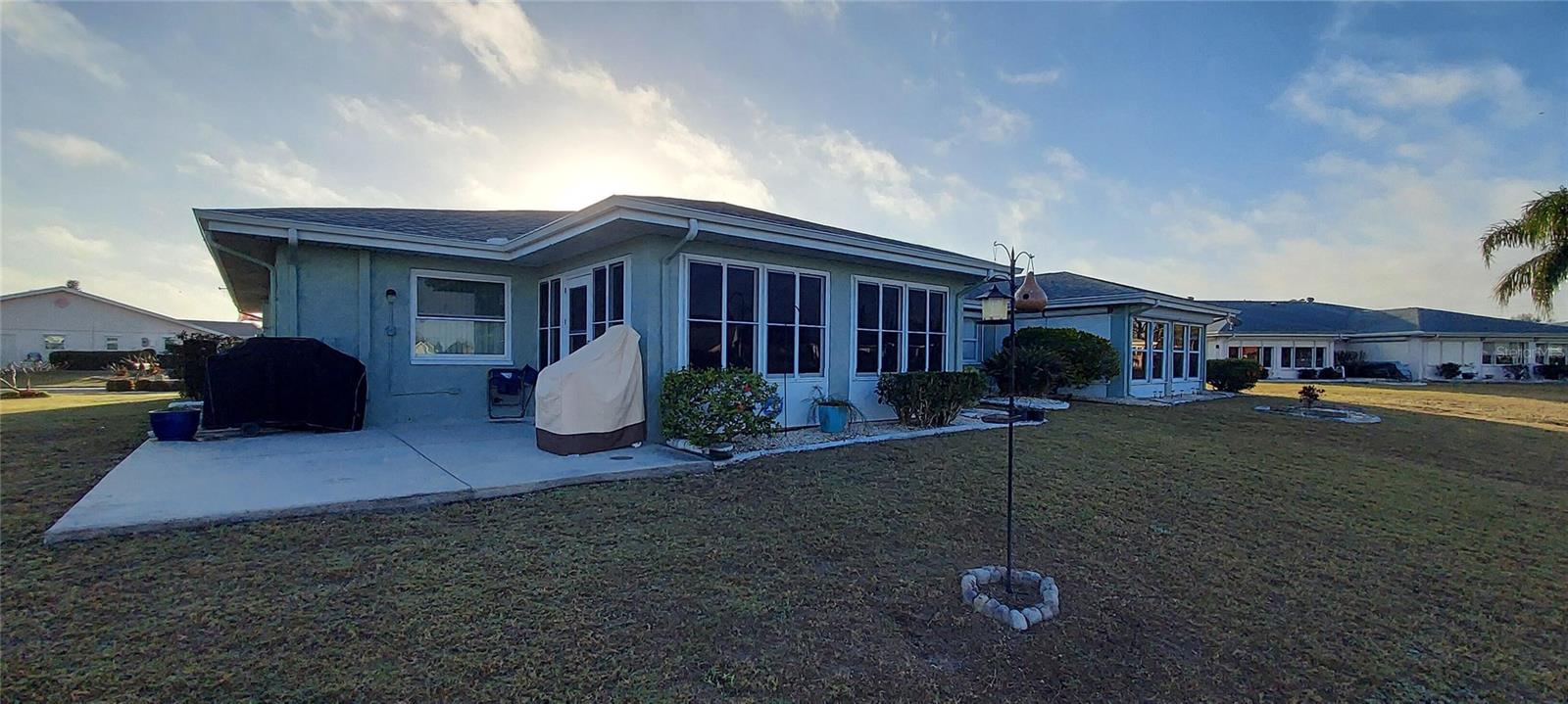 906 BLUEWATER DR — photo 34