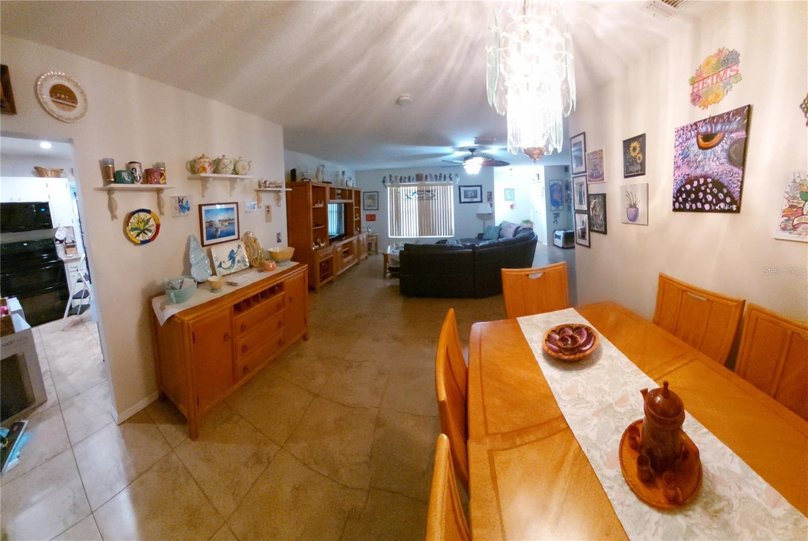 906 BLUEWATER DR — photo 3
