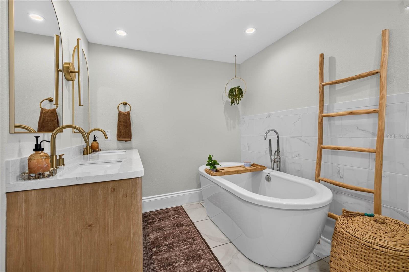 3917 W SAN JUAN ST — photo 40