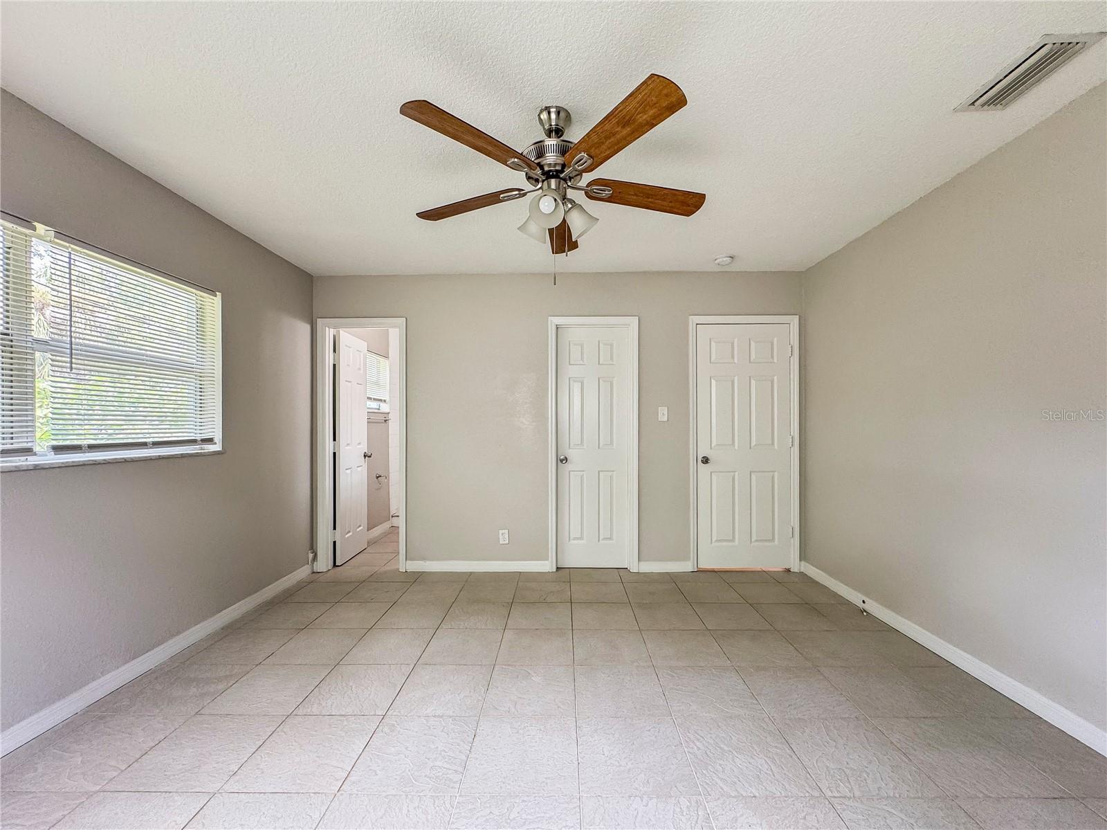 4407 POMPANO DR — photo 5
