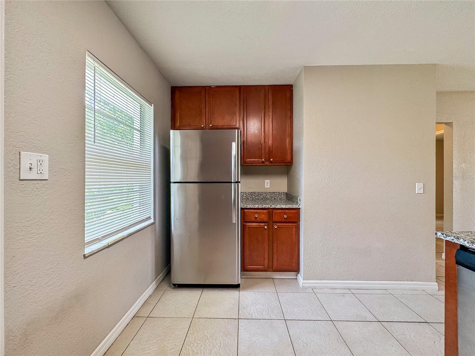 4407 POMPANO DR — photo 8