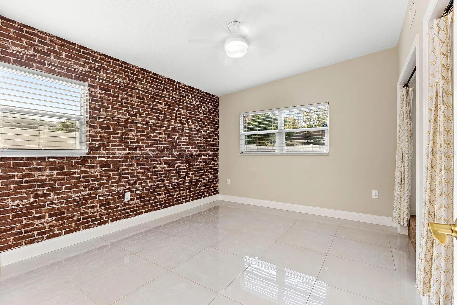 2614 W HENRY AVE — photo 7