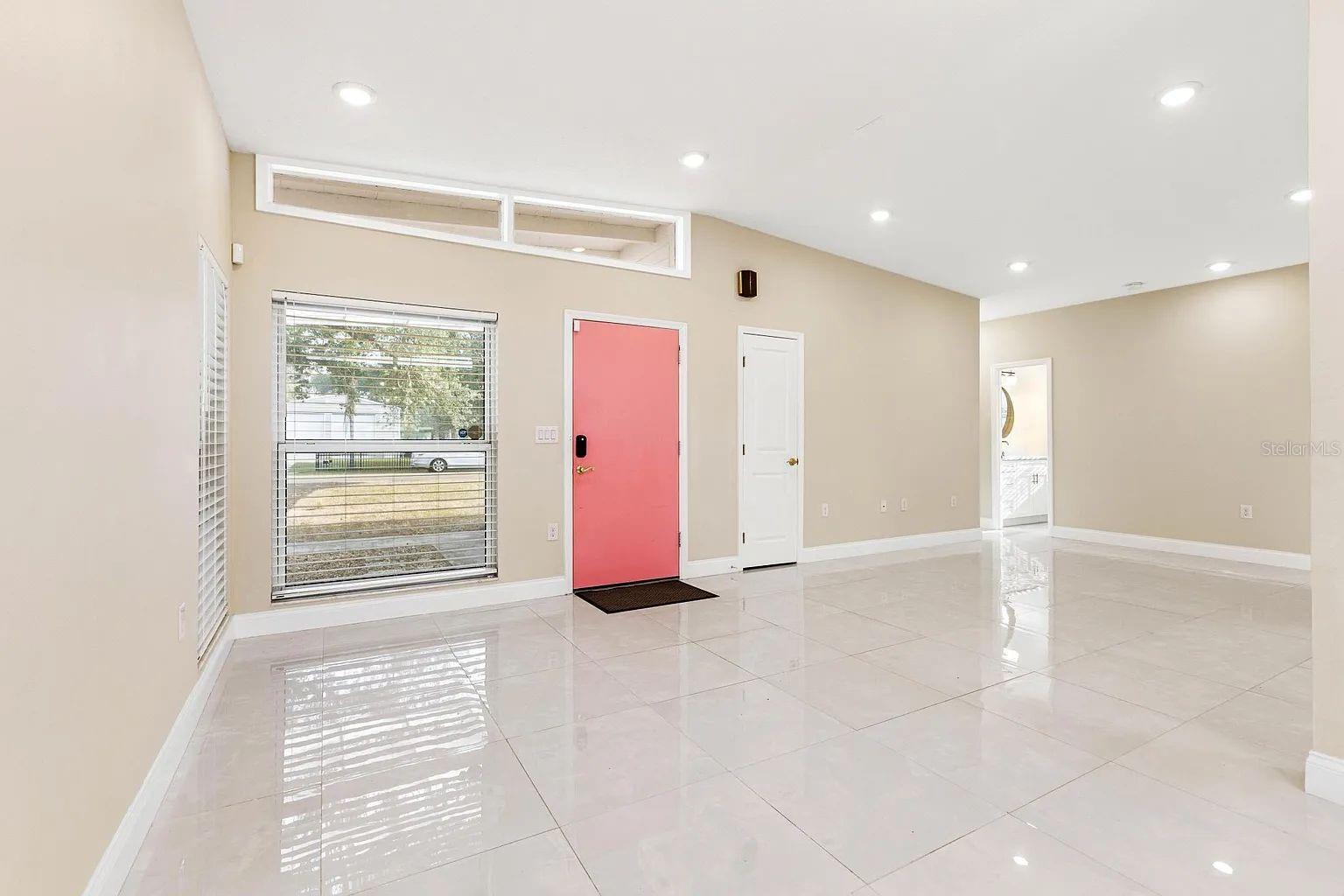 2614 W HENRY AVE — photo 8