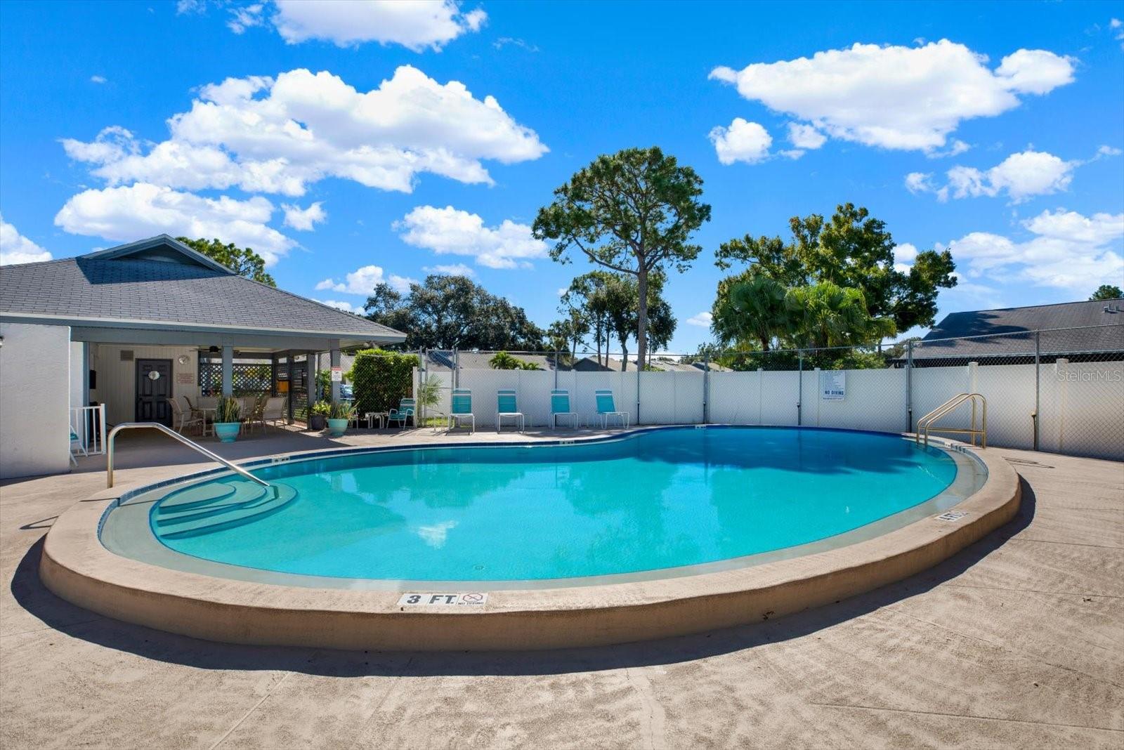7216 PARKSIDE VILLAS DR — photo 18
