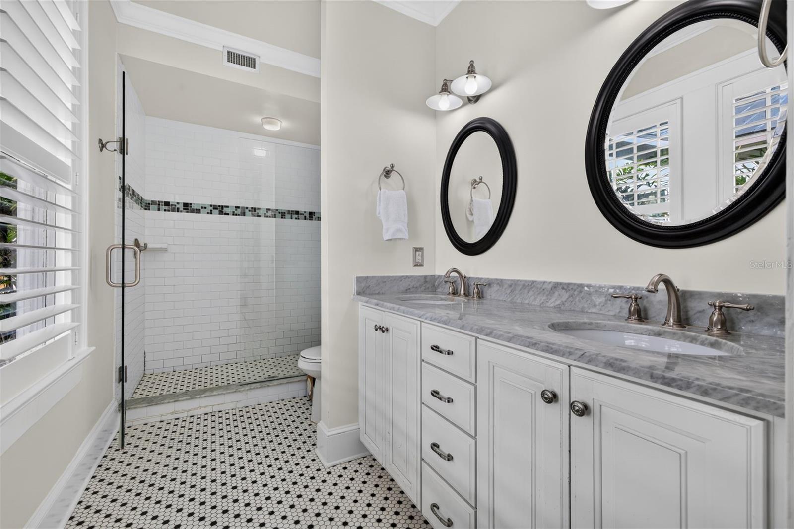 2804 W ANGELES ST — photo 18