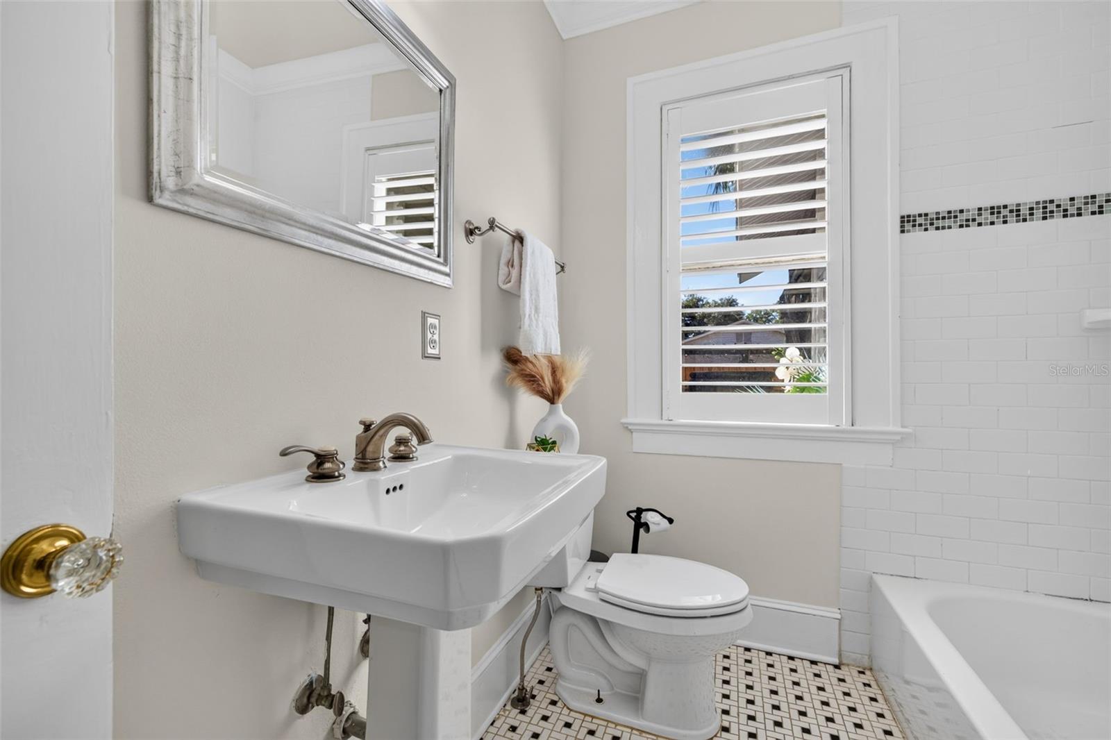 2804 W ANGELES ST — photo 21