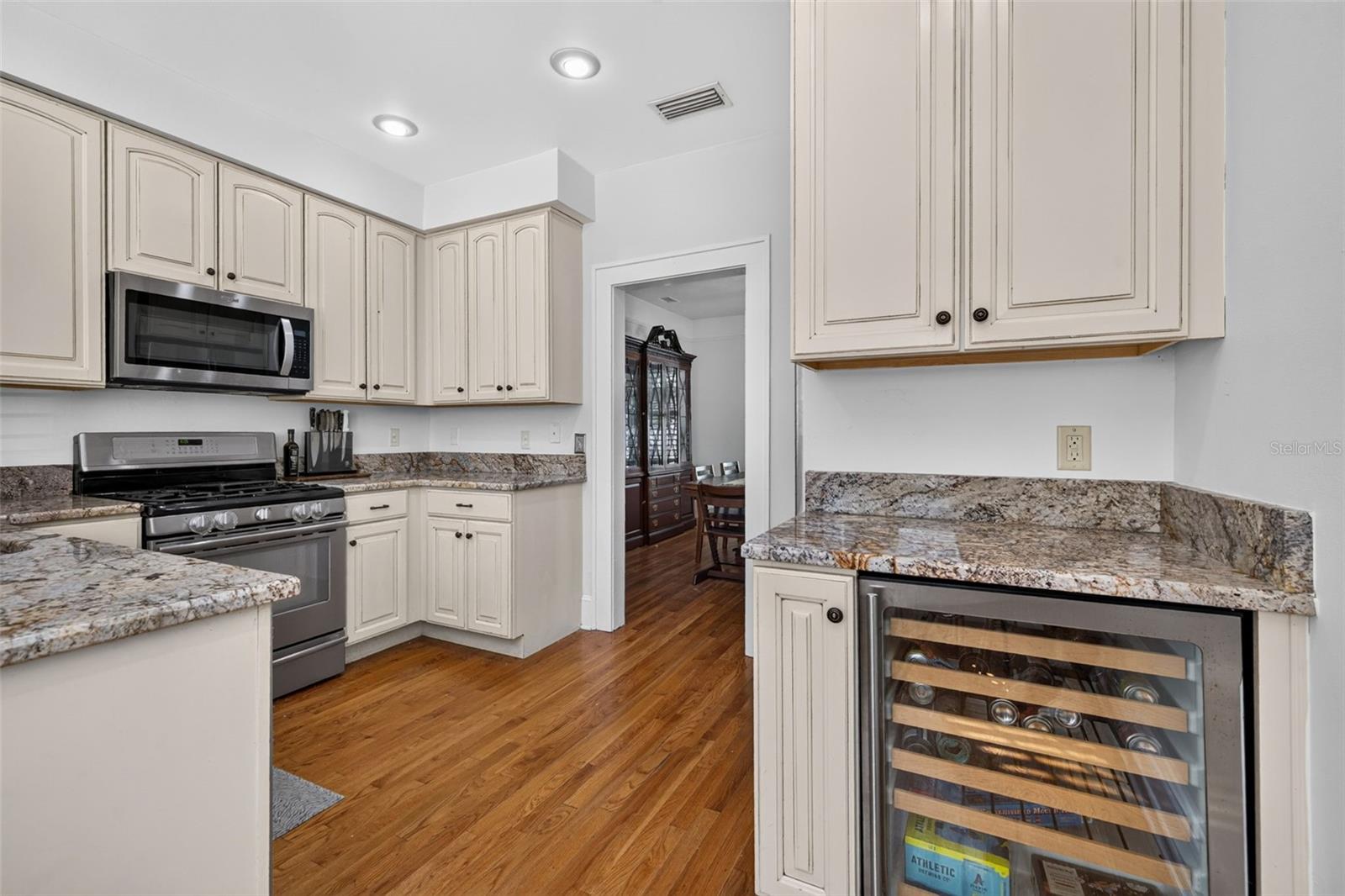 2804 W ANGELES ST — photo 14