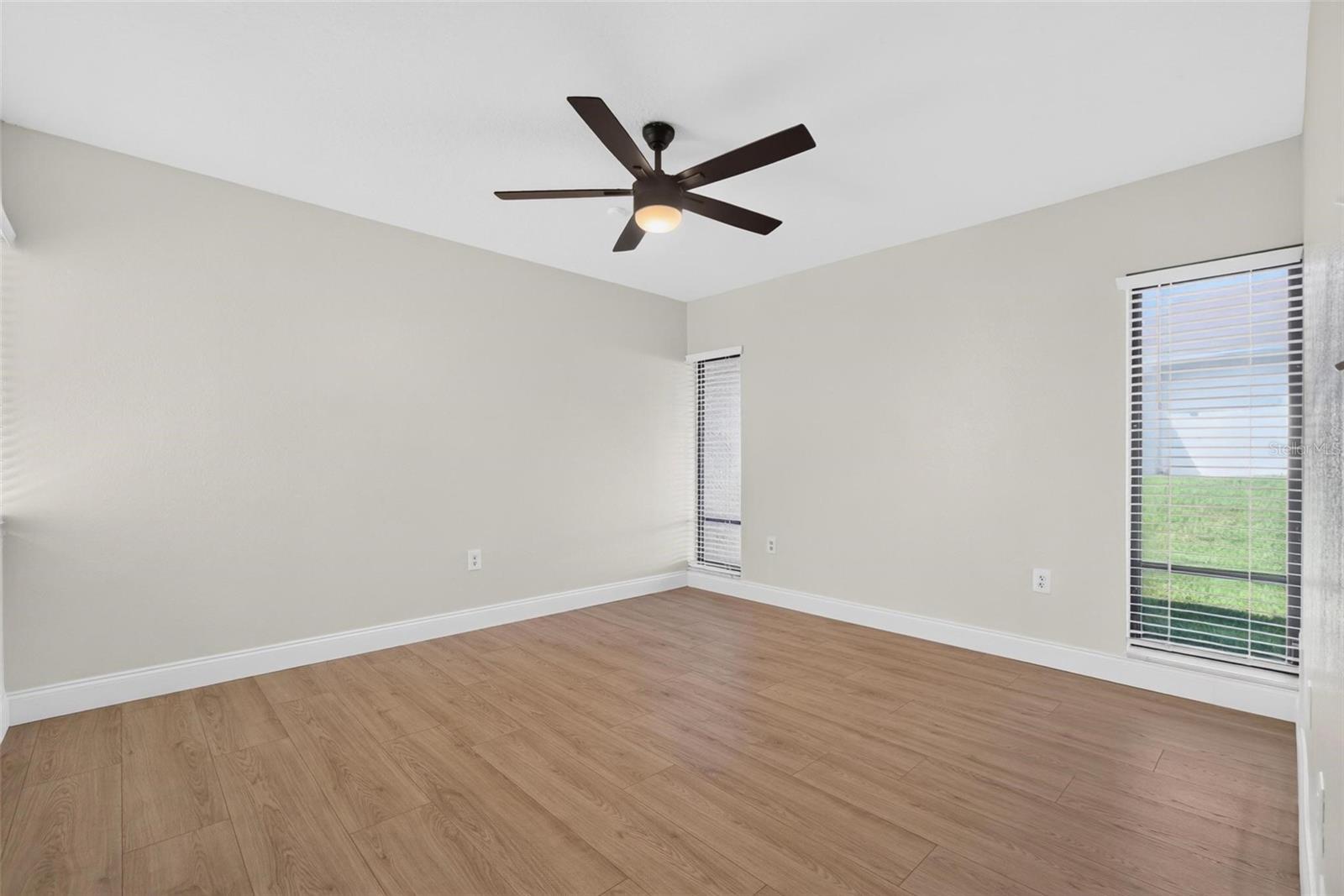 456 LAKEVIEW DR #5 — photo 12