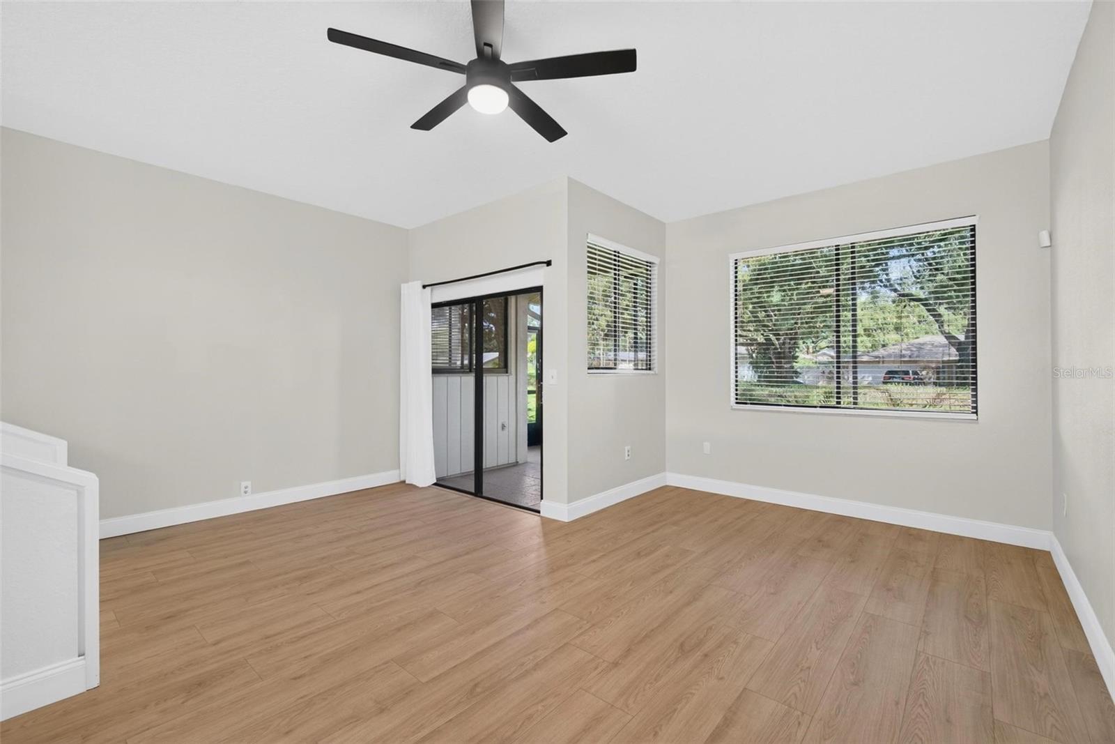 456 LAKEVIEW DR #5 — photo 15