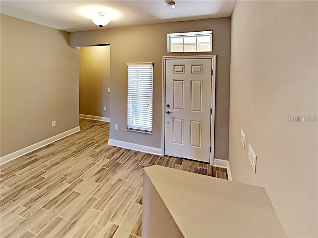 30057 SOUTHWELL LN — photo 3