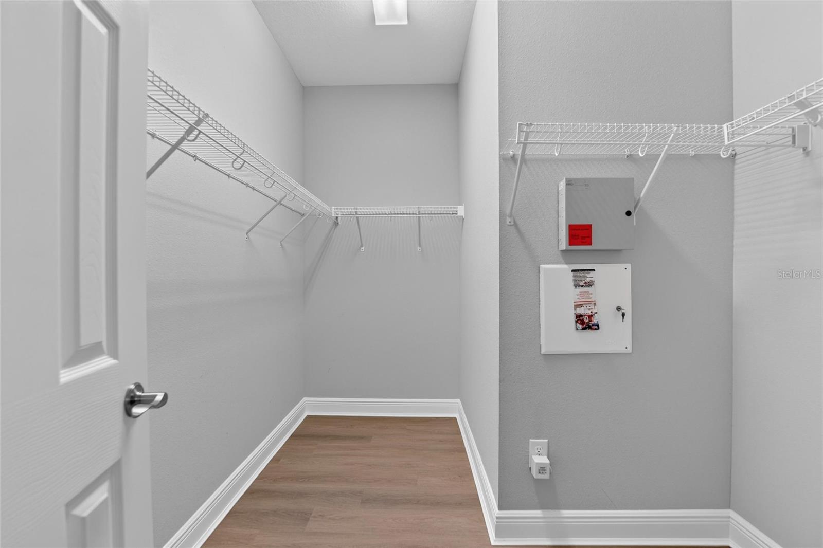 6134 COLMAR PL — photo 30