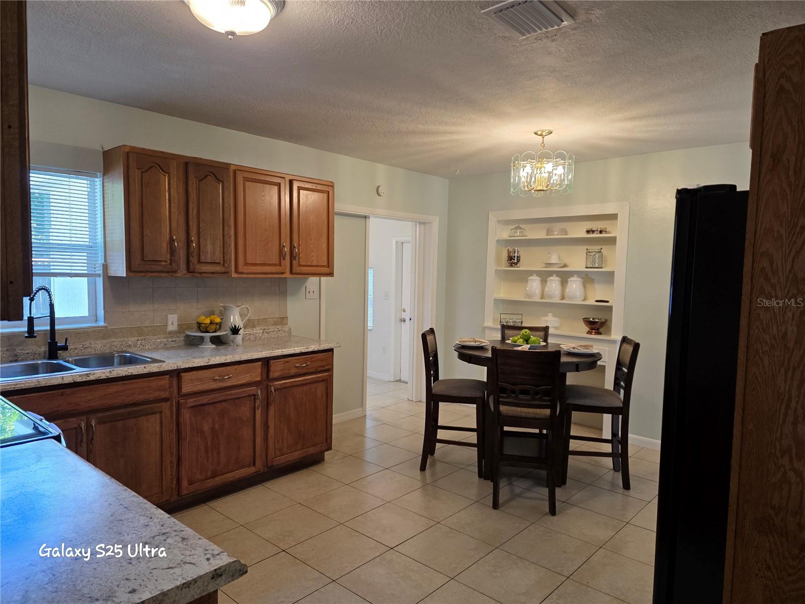 15601 ALMA AVE — photo 12