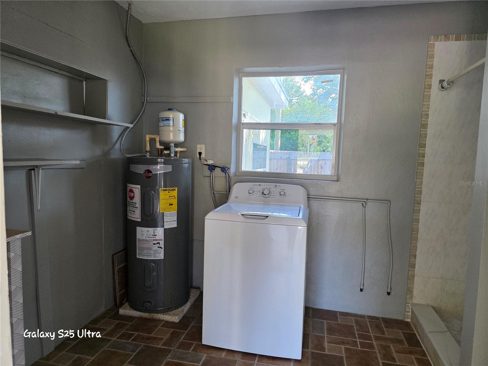 15601 ALMA AVE — photo 23