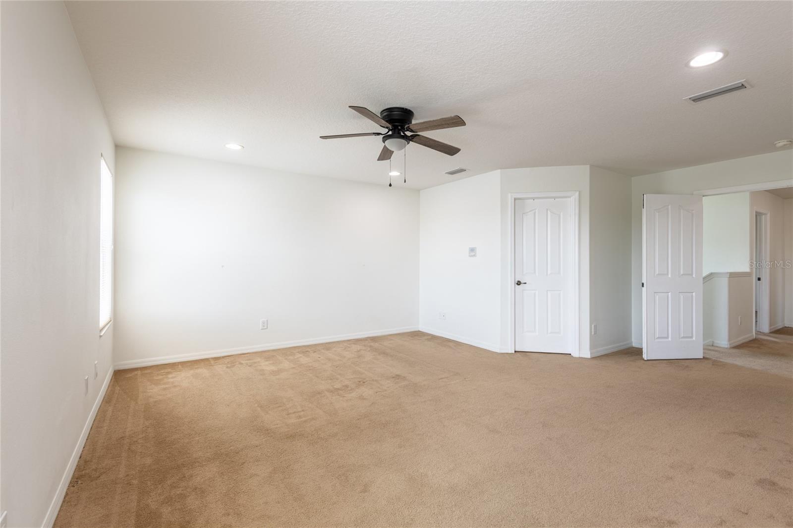 10907 GOLDEN SILENCE DR — photo 2