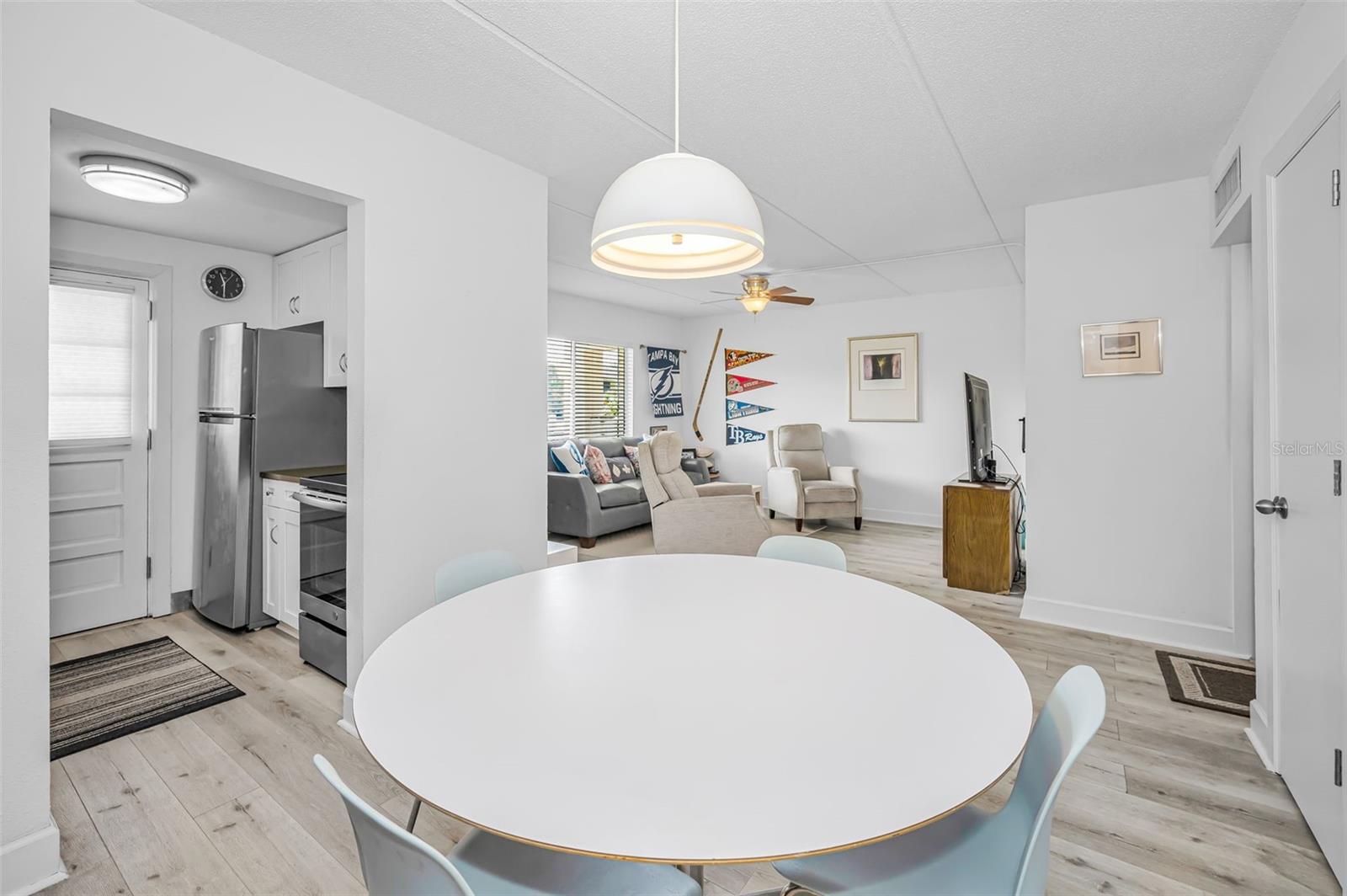 2 N FERNWOOD AVE #25 — photo 11