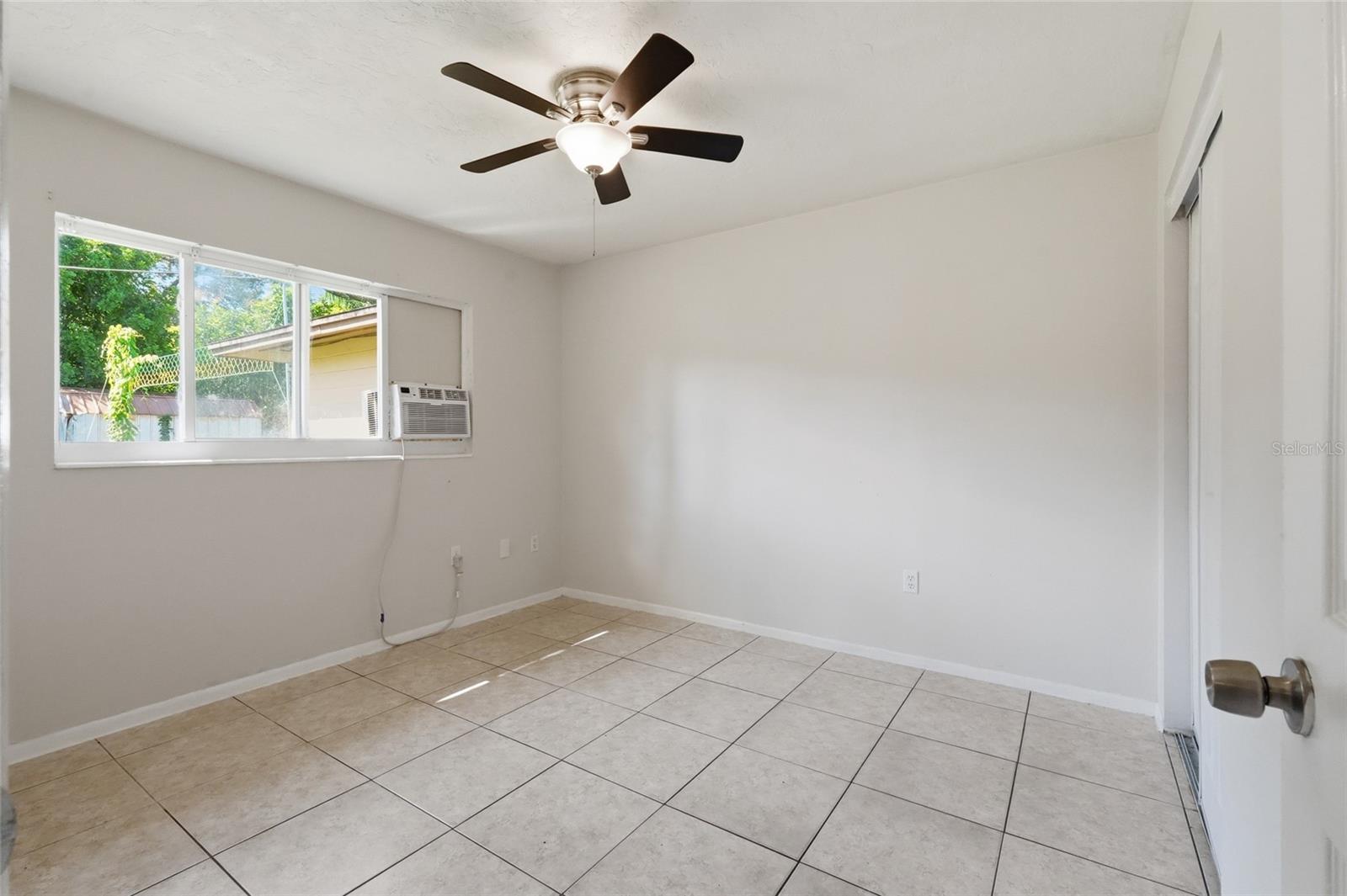 2418 51ST AVENUE DR W — photo 40