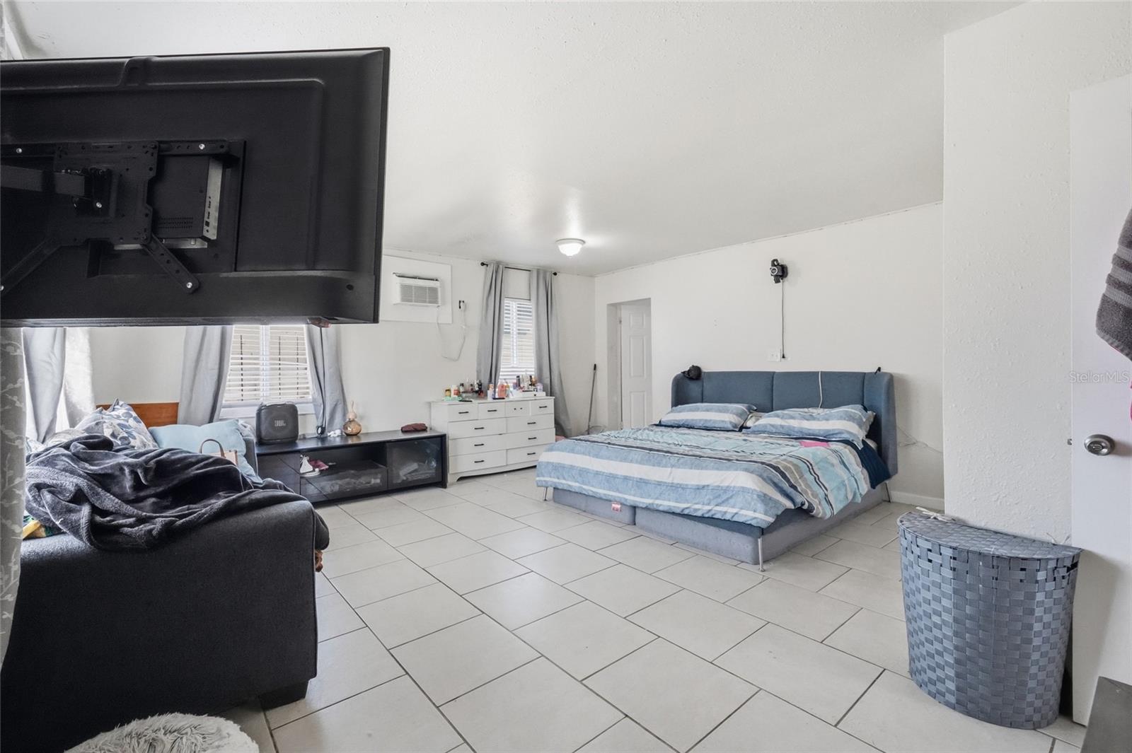 2418 51ST AVENUE DR W — photo 32