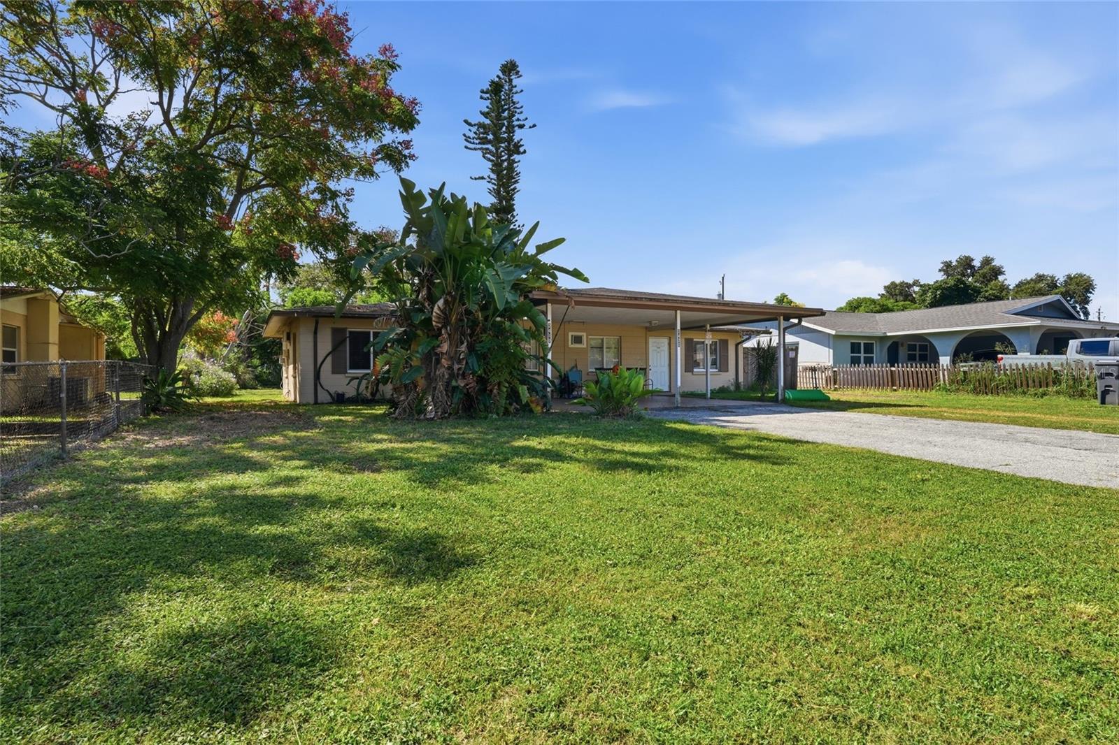 2418 51ST AVENUE DR W — photo 3