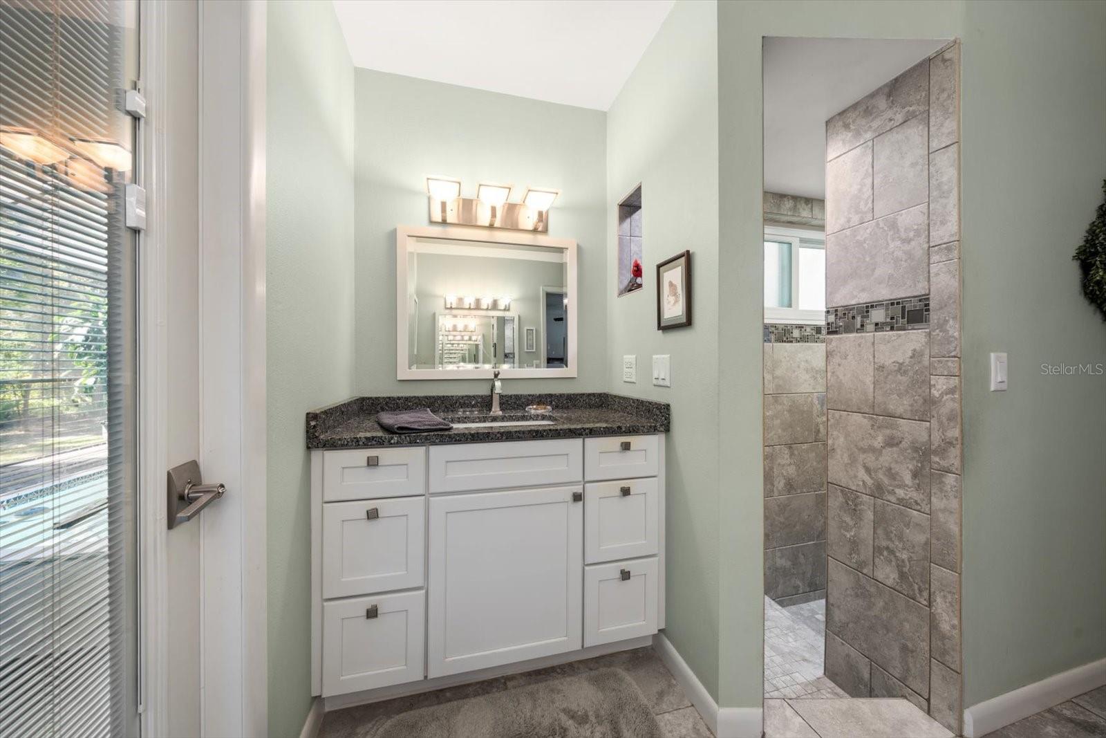 1652 HOBBIT RD — photo 26
