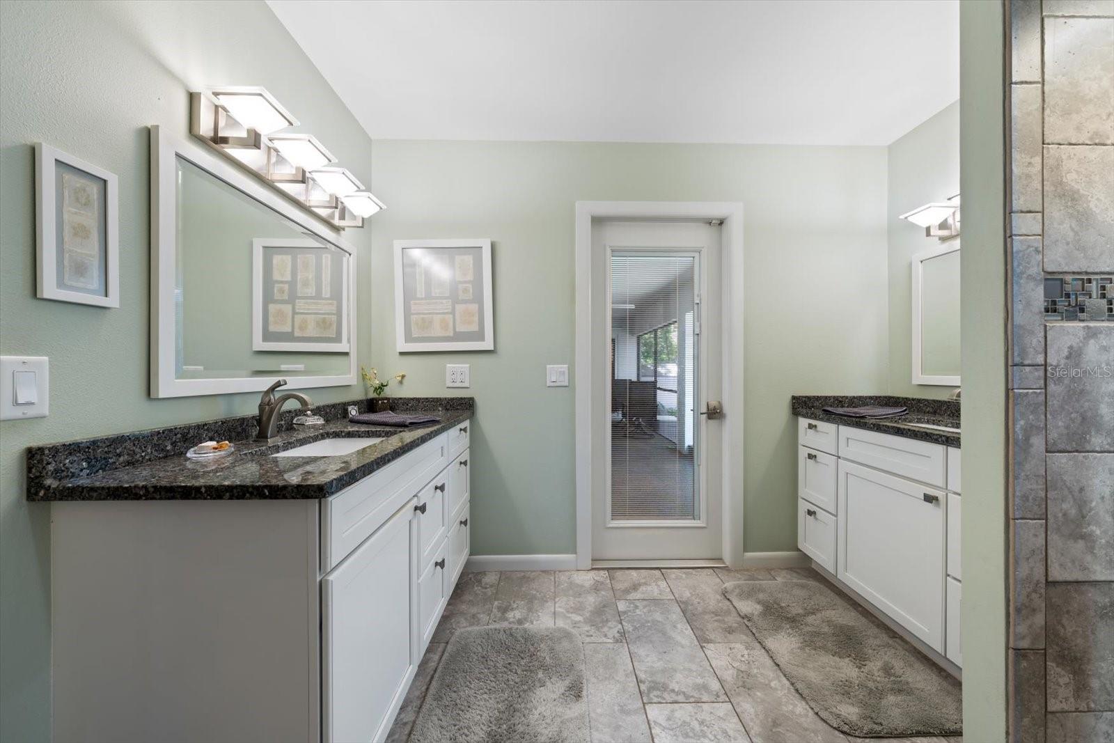 1652 HOBBIT RD — photo 25