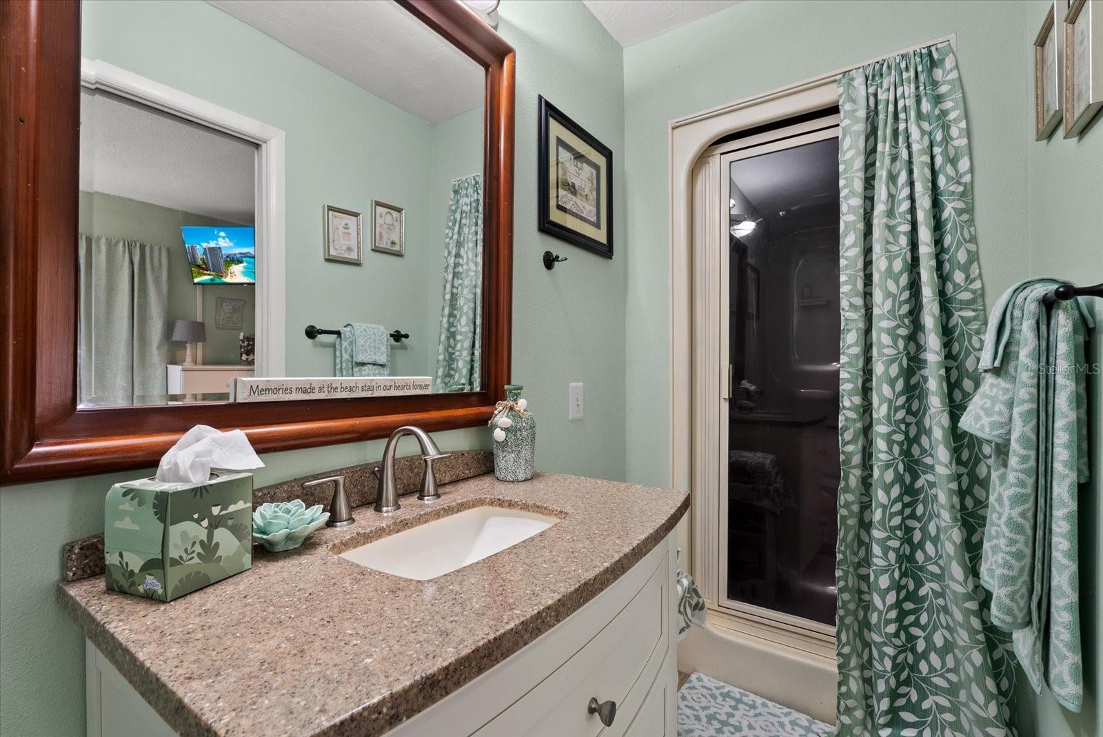 2212 CLARK AVE — photo 15