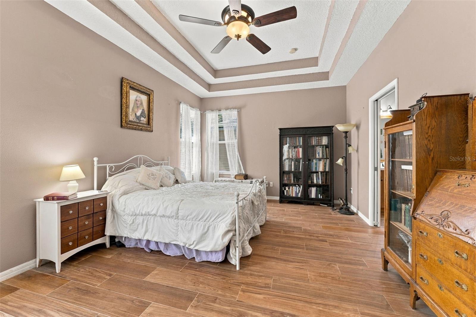 21916 WAVERLY SHORES LN — photo 23