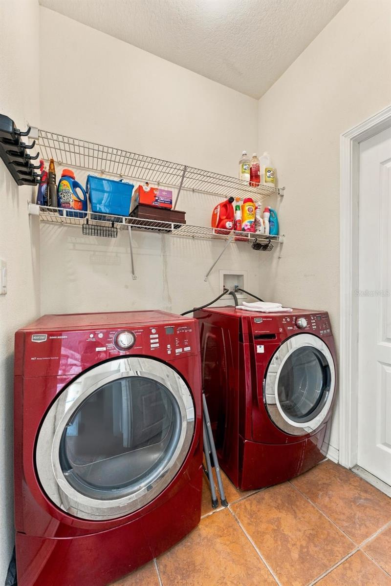 21916 WAVERLY SHORES LN — photo 46