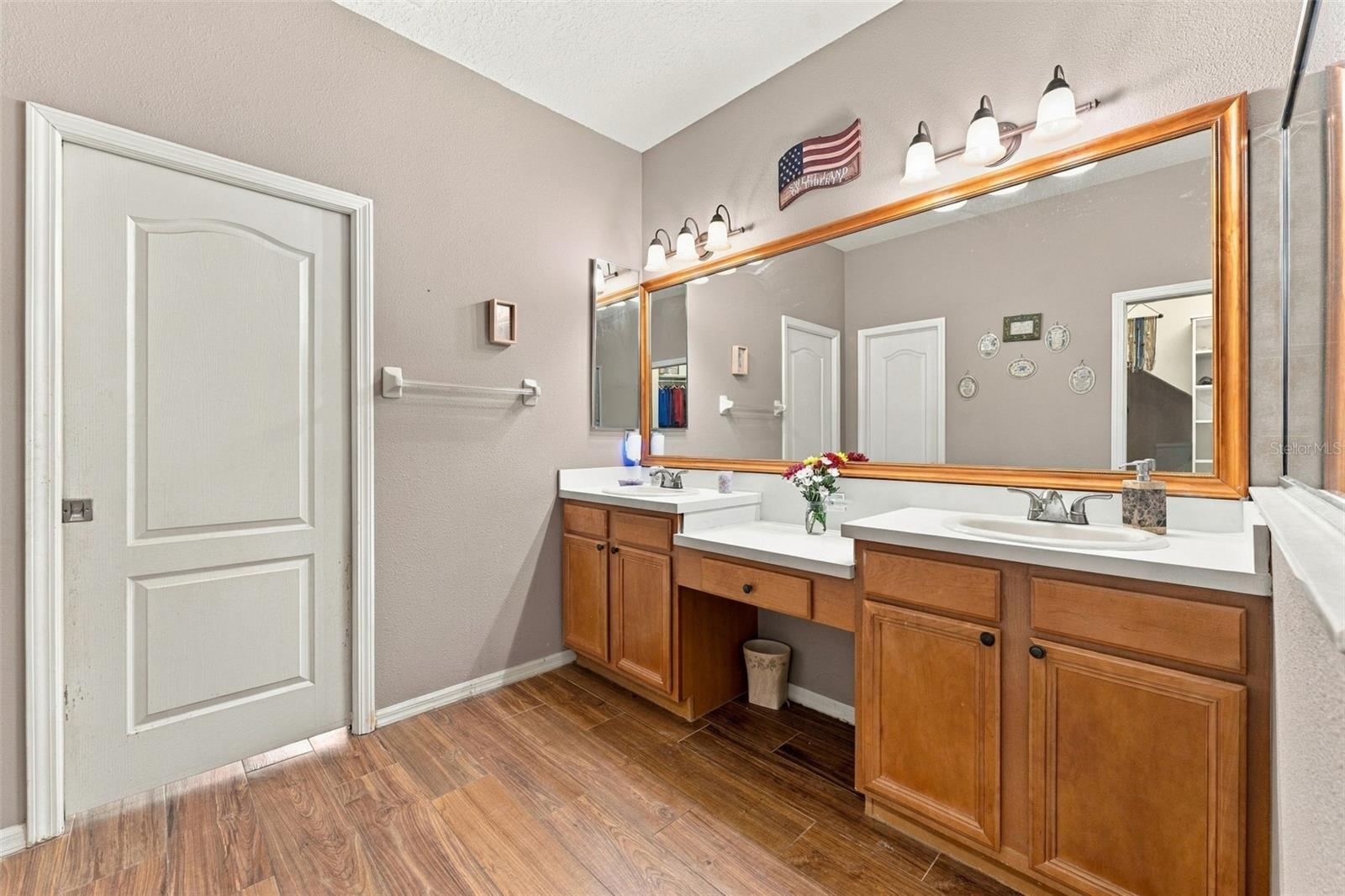 21916 WAVERLY SHORES LN — photo 27