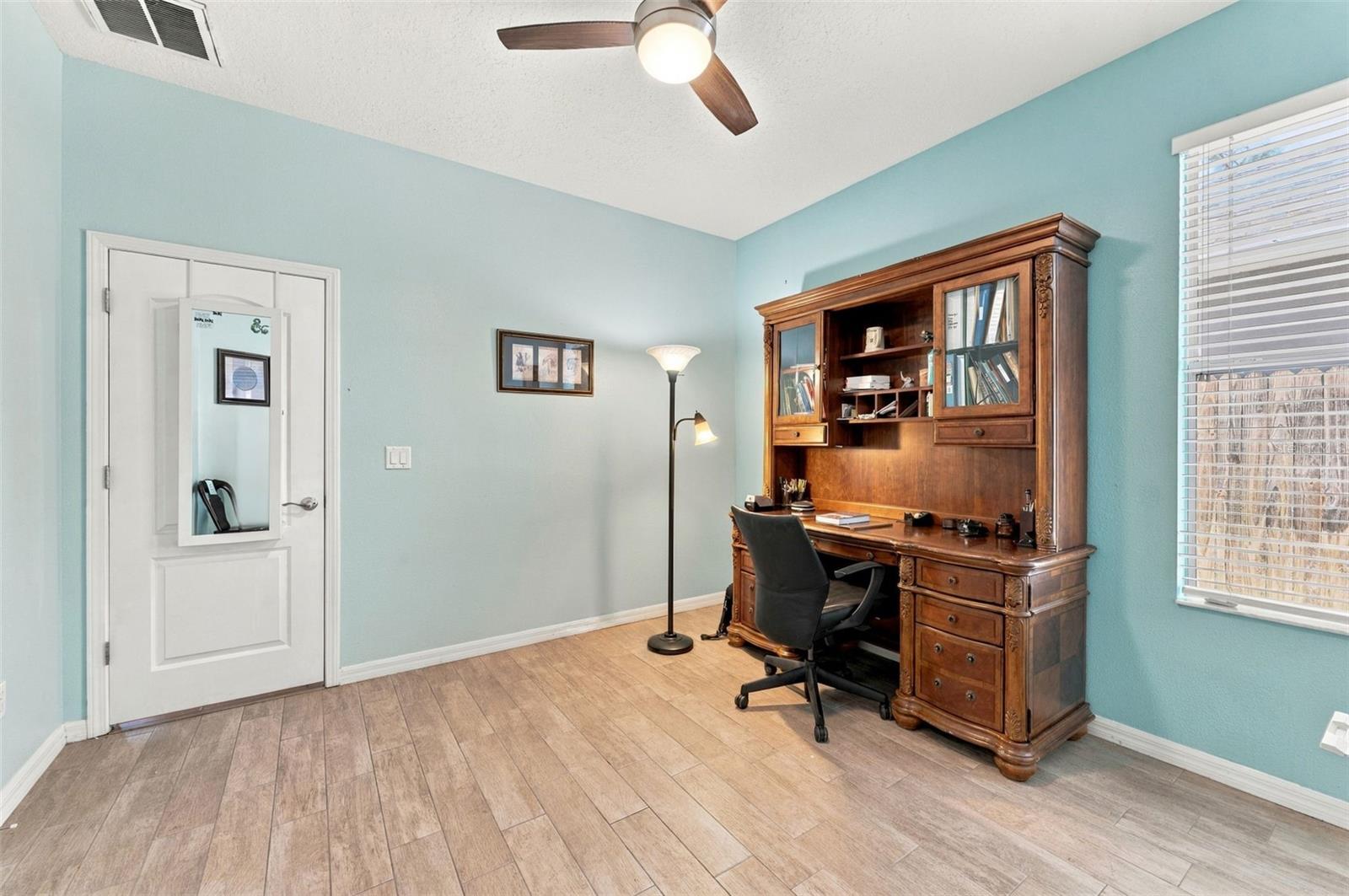 21916 WAVERLY SHORES LN — photo 45