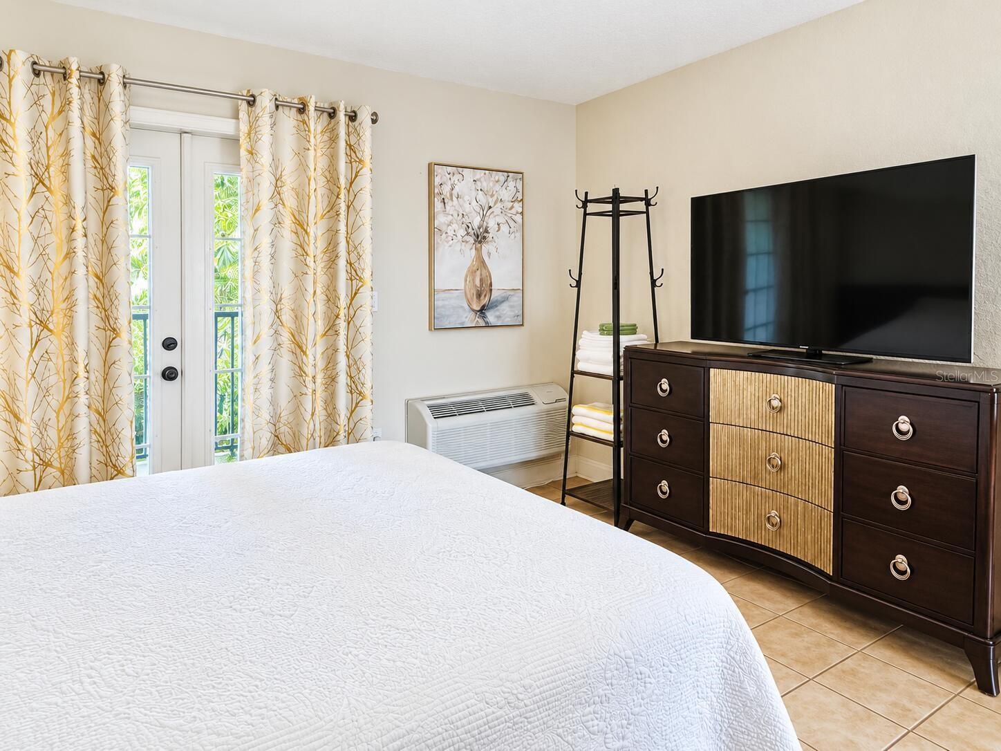 1420 BAYSHORE BLVD #309 — photo 6