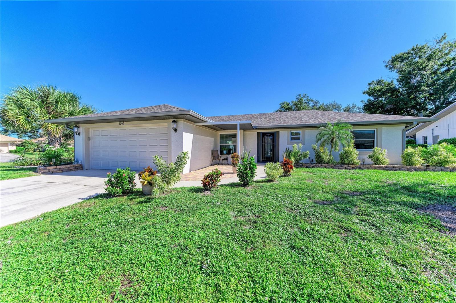 3200 MEADOW RUN DR — photo 4