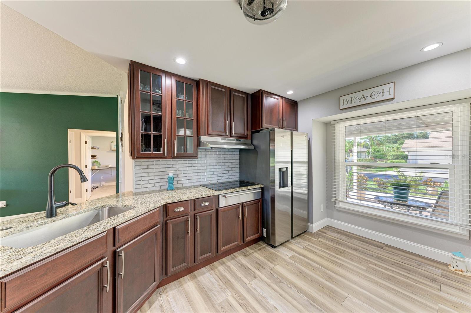 3200 MEADOW RUN DR — photo 15