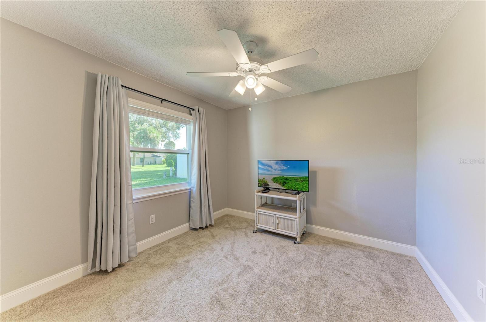 3200 MEADOW RUN DR — photo 24